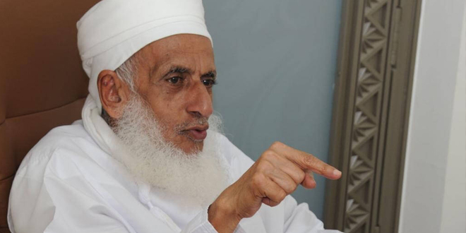 مفتي عمان يدعو المسلمين لمقاطعة المنتجات السويدية