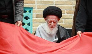 المرجع الزنجاني يستقبل وفد المواهب القرآنية في مدينة قم