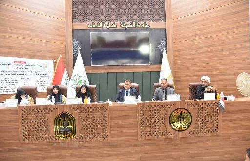 كلية الفقه تناقش أطروحة الدكتوراه الموسومة بـ (الآراء التفسيرية لشرّاح الحديث الإمامية ـ الشيخ محمد تقي المجلسي في كتاب روضة المتقين أنموذجا ـ )
