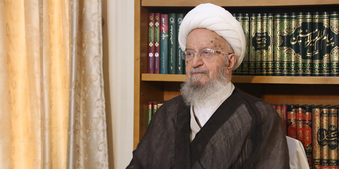 المرجع مكارم الشيرازي يجيب عن إستفتاء حول حقوق النشر والذكاء الاصطناعي