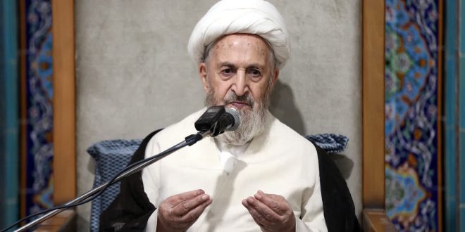 آية الله السبحاني يدعو لوحدة المسلمين وينتقد طرح قضايا مثيرة للجدل