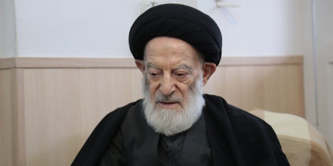 التأنّي في الفتوى أولى من سرعة وسائل التواصل