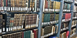 أكبر مكتبة عربية فی دبي