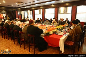 لجنة-الحلول-المناسبة-للخروج-من-أزمات-العالم-الاسلامي-طهران-2015-13