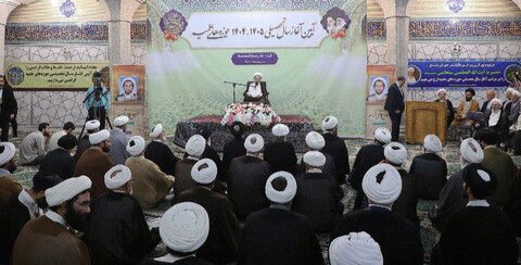 آية الله السبحاني: احتفالات المولد النبوي ليست بدعة ولها أصل قرآني /  ويدعو لتربية الفقيه والخطيب في الحوزة