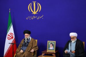 لقاء القائمين على مؤتمر إحياء ذكرى آية الله الميلاني مع الإمام الخامنئي