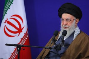 لقاء القائمين على مؤتمر إحياء ذكرى آية الله الميلاني مع الإمام الخامنئي