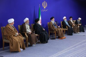 لقاء القائمين على مؤتمر إحياء ذكرى آية الله الميلاني مع الإمام الخامنئي